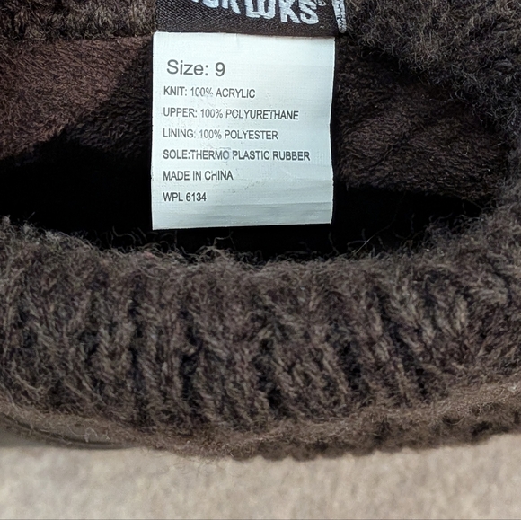 Like New* Muk luks Brown Sweater Ankle Boots Size Women's 9 - Picture 3 of 7